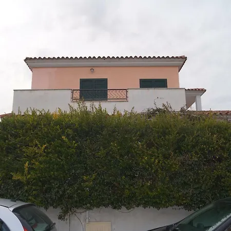 Apartman Sa Domo De Mannoi *